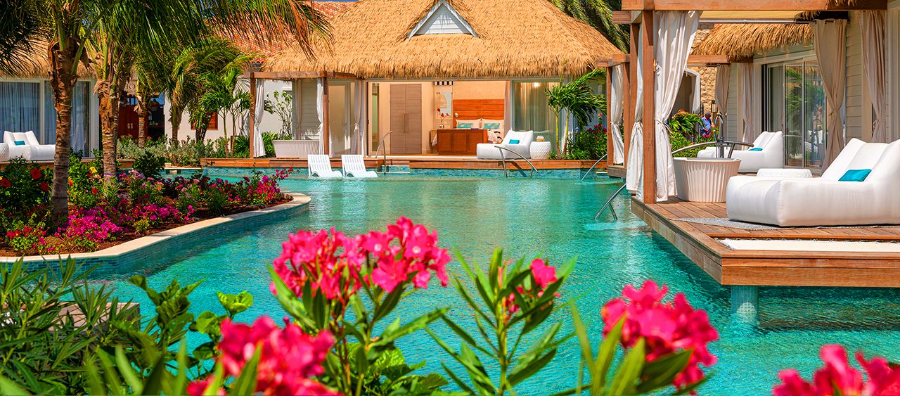 55 Caribbean Resorts with Swim-Up Suites