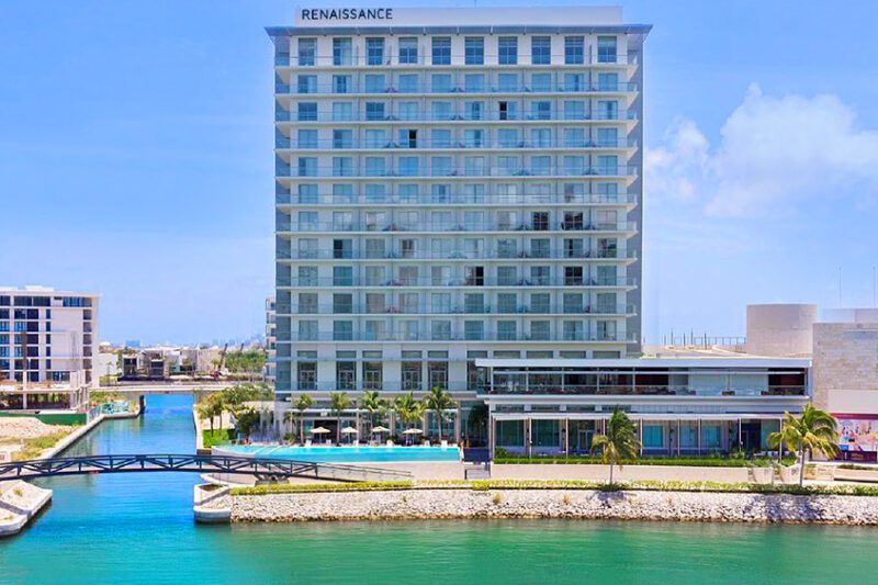 Renaissance Cancun Resort & Marina