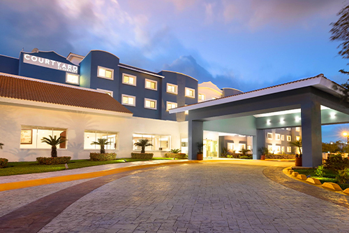 courtyard cancun airport mexico luxury caribbean resort
