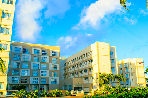 courtyard nassau downtown bahamas family resort
