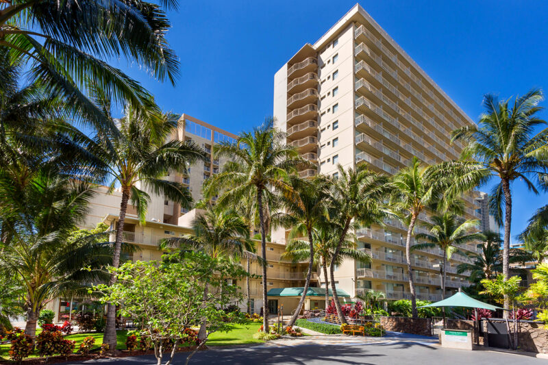 Courtyard Waikiki Beach