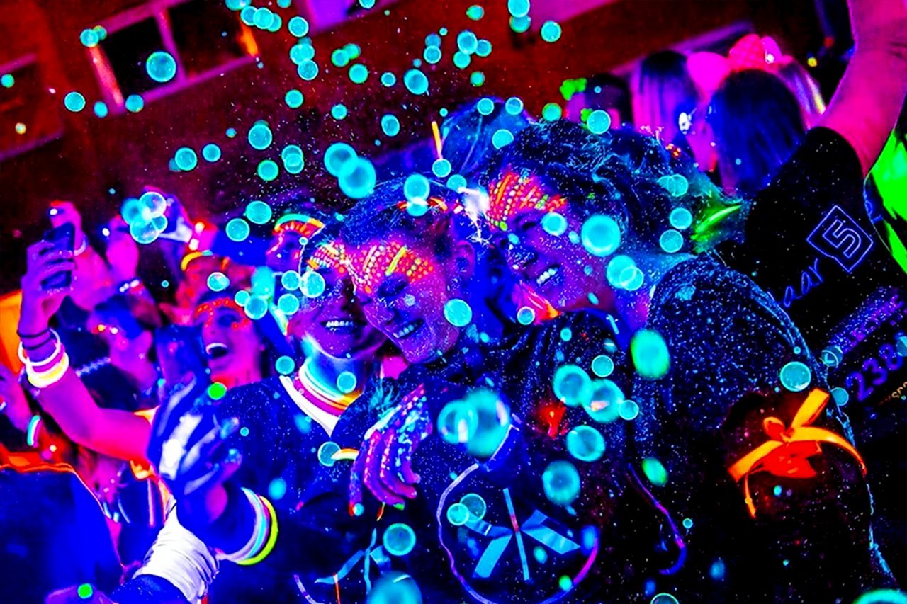 celebrity silhouette swingers lifestyle glow party