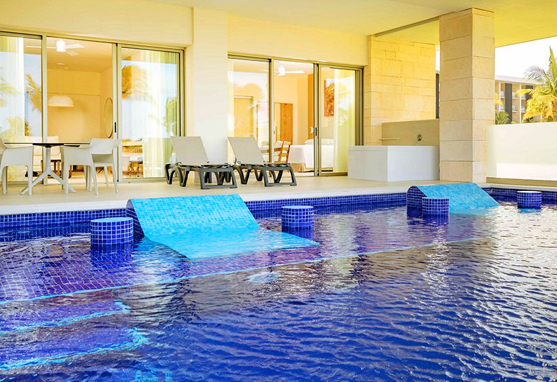 top-rated caribbean resorts with swim-up suites barceló maya grand resort mexico