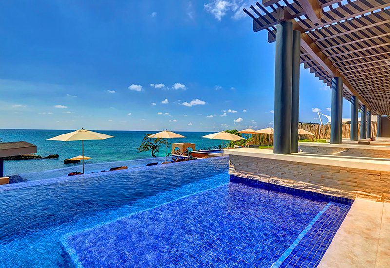 luxurious caribbean resorts with swim-up suites grand lido negril au-naturel all-inclusive resort jamaica